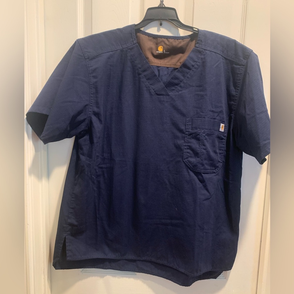 Men’s size Large carhartt scrub top